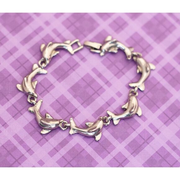 Vintage Dolphin Pod Silver Tone Bracelet 7 Inch - V11 - Picture 1 of 3